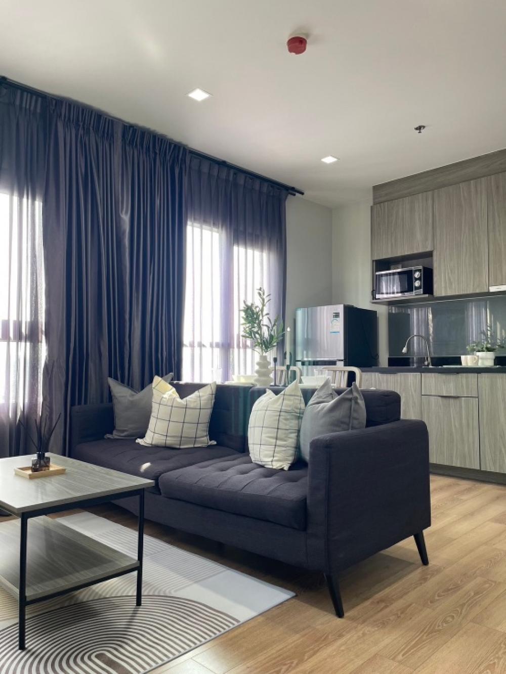 ให้เช่าคอนโดลาดพร้าว เซ็นทรัลลาดพร้าว : New decoration!!! 1นอนชั้นสูง ห้องมุม📍