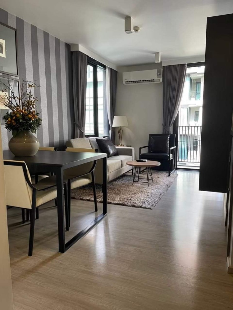 For RentCondoWitthayu, Chidlom, Langsuan, Ploenchit : 💫💫🐶🐱Duplex 3 Bedrooms with Pet Allowed 🐶🐱💫💫