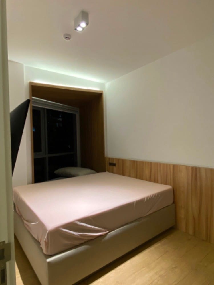 ขายคอนโดสยาม จุฬา สามย่าน : Triple Y Residence 【𝐒𝐄𝐋𝐋&𝐑𝐄𝐍𝐓】🔥คอนโดบนสามย่านมิตรทาวน์ 2 ห้องนอน พื้นที่กว้าง สไตล์มินิมอล ตกแต่งเรียบง่าย วิวใจกลางเมือง พร้อมอยู่!🔥ติดต่อไลน์ไอดี: @hacondo