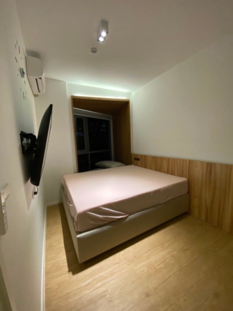 ขายคอนโดสยาม จุฬา สามย่าน : Triple Y Residence 【𝐒𝐄𝐋𝐋&𝐑𝐄𝐍𝐓】🔥คอนโดบนสามย่านมิตรทาวน์ 2 ห้องนอน พื้นที่กว้าง สไตล์มินิมอล ตกแต่งเรียบง่าย วิวใจกลางเมือง พร้อมอยู่!🔥ติดต่อไลน์ไอดี: @hacondo