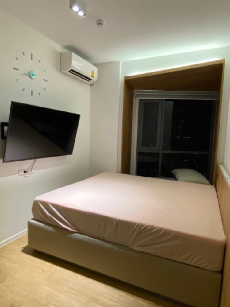 ขายคอนโดสยาม จุฬา สามย่าน : Triple Y Residence 【𝐒𝐄𝐋𝐋&𝐑𝐄𝐍𝐓】🔥คอนโดบนสามย่านมิตรทาวน์ 2 ห้องนอน พื้นที่กว้าง สไตล์มินิมอล ตกแต่งเรียบง่าย วิวใจกลางเมือง พร้อมอยู่!🔥ติดต่อไลน์ไอดี: @hacondo