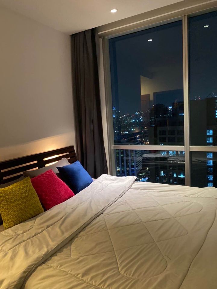 ให้เช่าคอนโดสาทร นราธิวาส : ให้เช่าคอนโด Sky Villas Sathorn ติด BTS เซนต์หลุยส์ 2 ห้องนอน สวยมาก