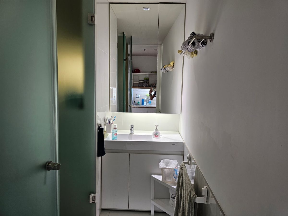 ขายคอนโดสยาม จุฬา สามย่าน : Triple Y Residence【𝐒𝐄𝐋𝐋 & 𝐑𝐄𝐍𝐓】🔥คอนโดบนสามย่านมิตรทาวน์ ชั้นสูง เฟอร์นิเจอร์พร้อม ส่วนกลางครบครัน เดินทางสะดวก รีบจองเลยย!! 🔥ติดต่อไลน์ไอดี: @hacondo