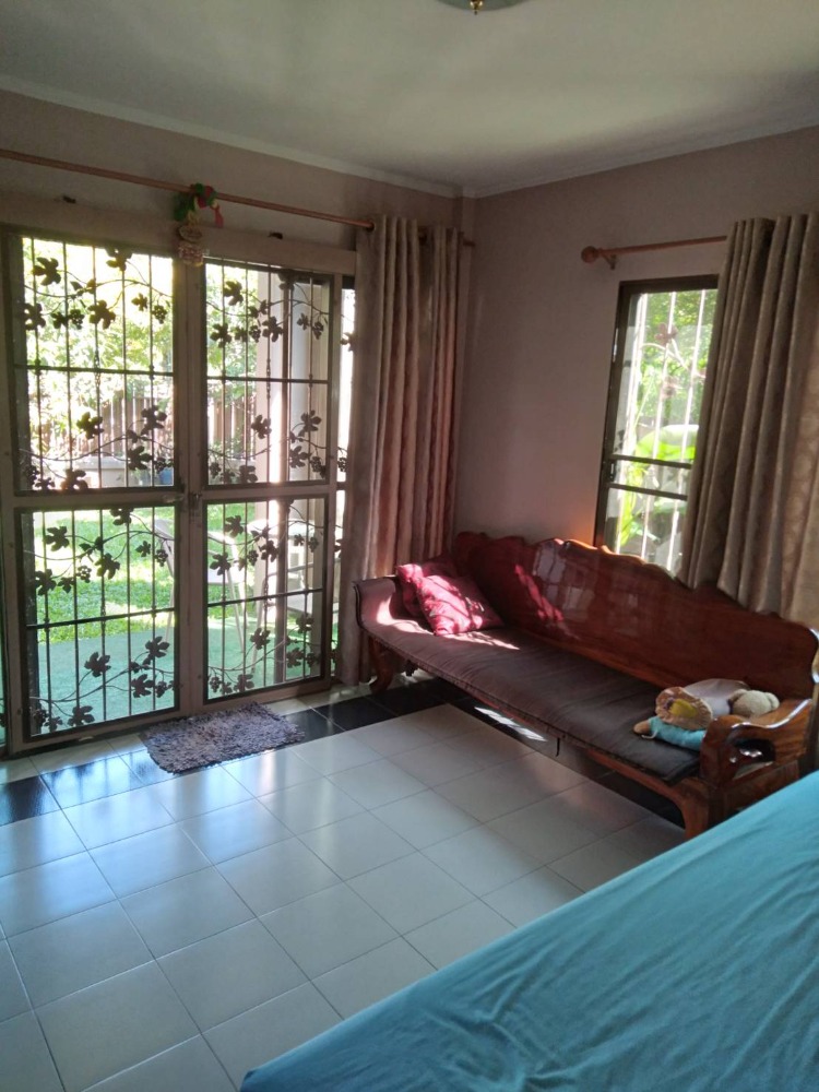 For SaleHouseNawamin, Ramindra : Single house for sale, Sammakorn Nimitmai, corner house, near Sarasas Witaed School.