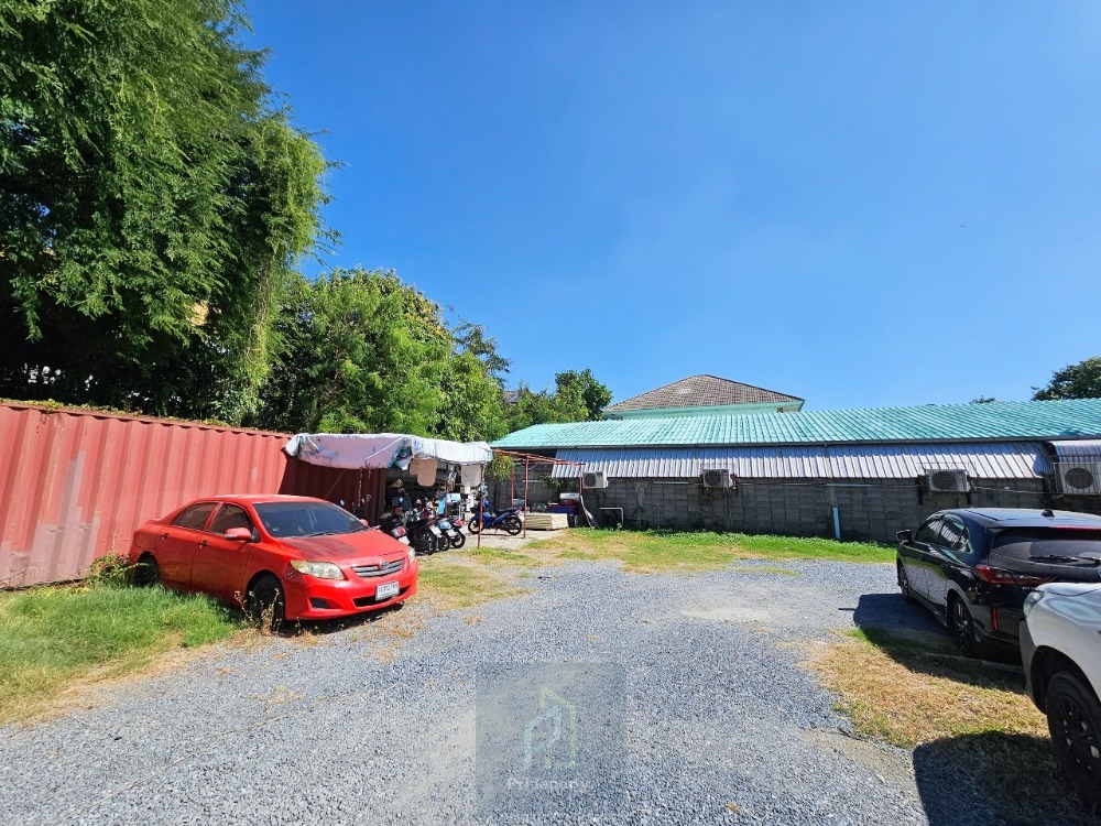 ขายที่ดินนวมินทร์ รามอินทรา : ที่ดินเปล่า 194 ตรว. ซอยรามอินทรา 57/1 ห่าง BTS วัชรพล เพียง 50 เมตร