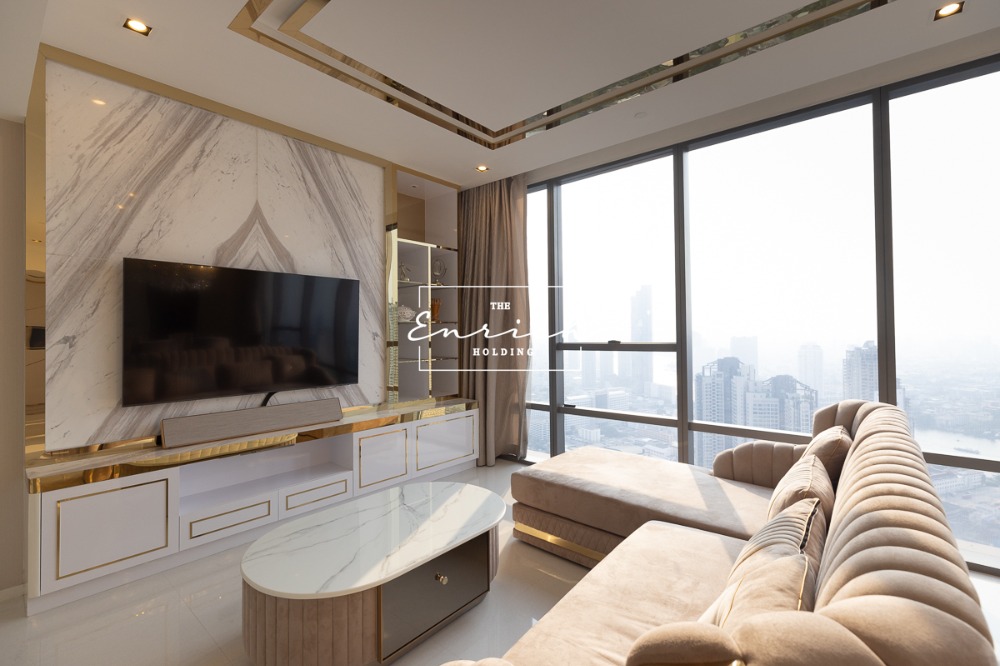 For RentCondoSathorn, Narathiwat : 💙Penthouse room, top 50th floor, stunning view, luxuriously decorated, next to BTS Surasak 💙Line id : @enrichagent // Tel. 062 2962295 Ni.