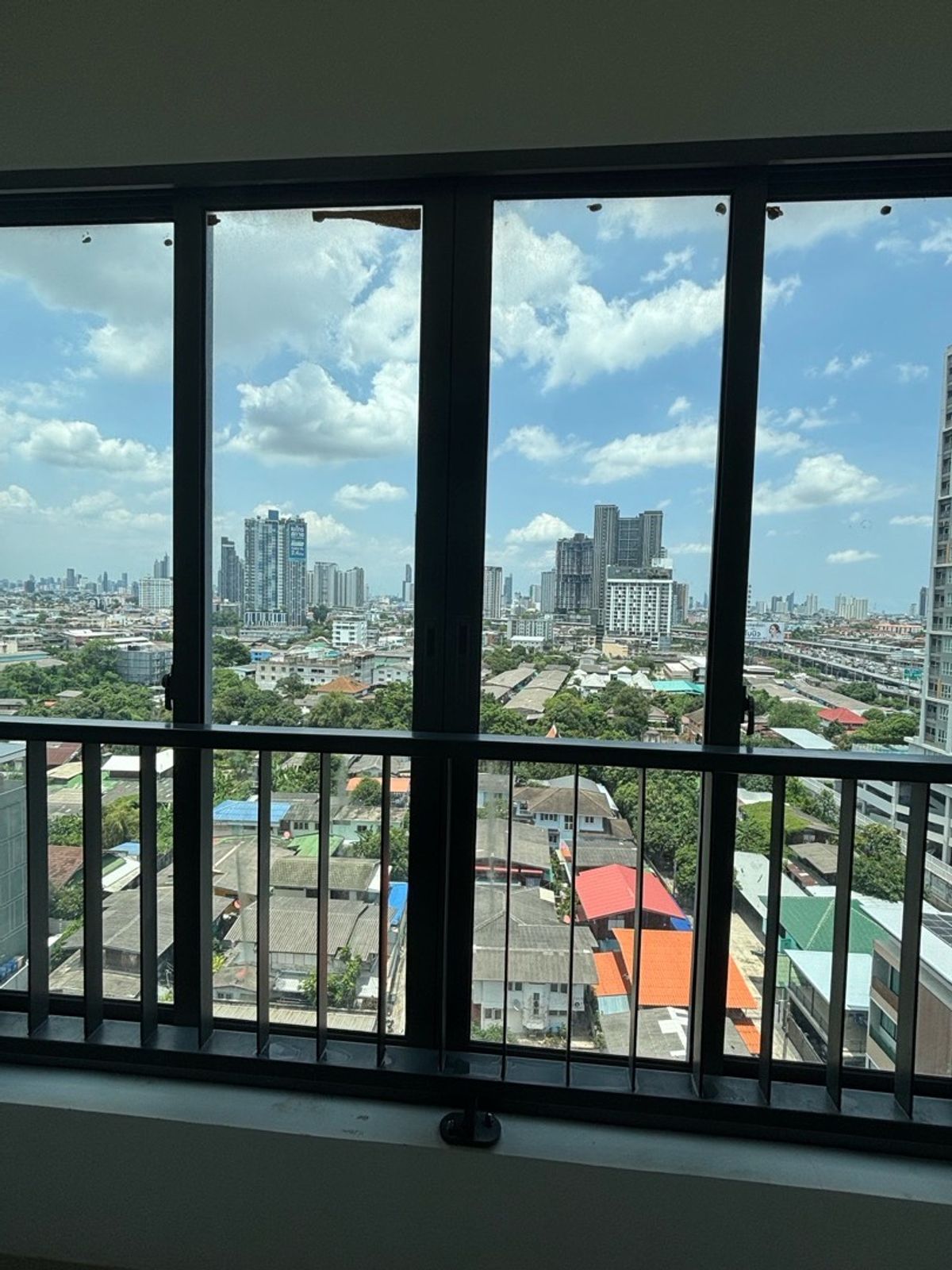 ให้เช่าคอนโดท่าพระ ตลาดพลู วุฒากาศ : ให้เช่าคอนโด ไอดีโอ วุฒากาศ 45ตร.ม.2ห้องนอน ชั้น12 วิวเมือง ใกล้ BTS วุฒากาศ 290 เมตร