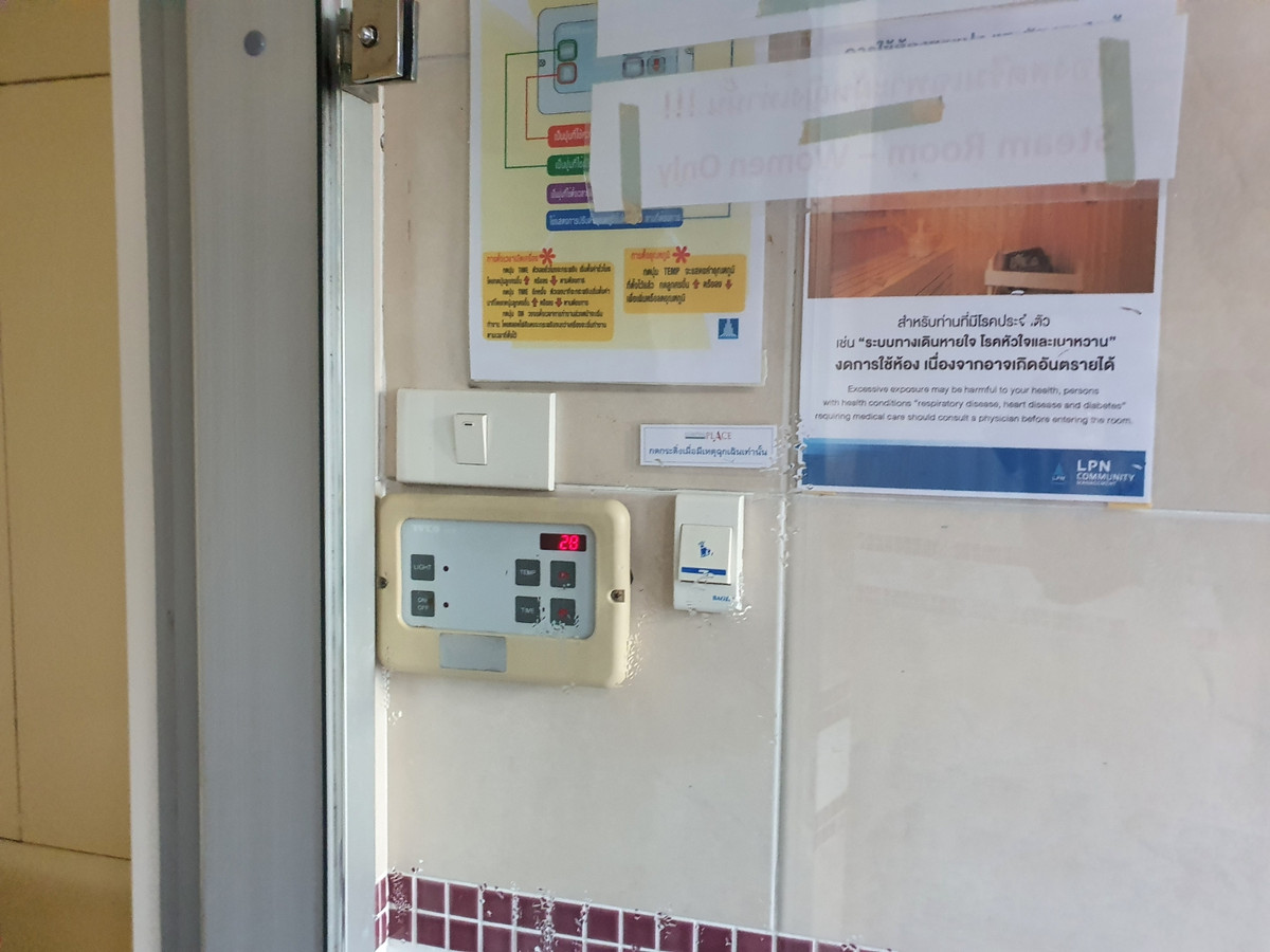 ให้เช่าคอนโดปิ่นเกล้า จรัญสนิทวงศ์ : สถานะตามภาพปก รีโรเวทใหม่**ห้องว่างนะครับผม ห้องหายาก เก๋าทำเล ทิศเหนือ** ให้เช่า ลุมพินี เพลส ปิ่นเกล้า 1 ห้องนอน ชั้นบนสุด 45 ตรม. ห้องสวยแต่งพร้อมอยู่ **SN203.4