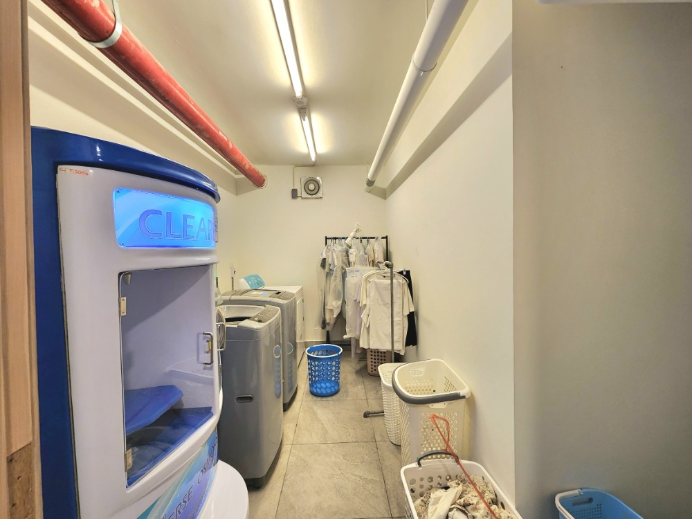 ให้เช่าคอนโดวงเวียนใหญ่ เจริญนคร : สถานะตามภาพปก**ห้องว่างครับผม มีเครื่องซักผ้า แอร์ 2 ตัว!! ห้องริมด้วย! The Most อิสรภาพ**  วิวสระน้ำ พร้อมอยู่ ใกล้ศิริราชที่สุด SN517.56