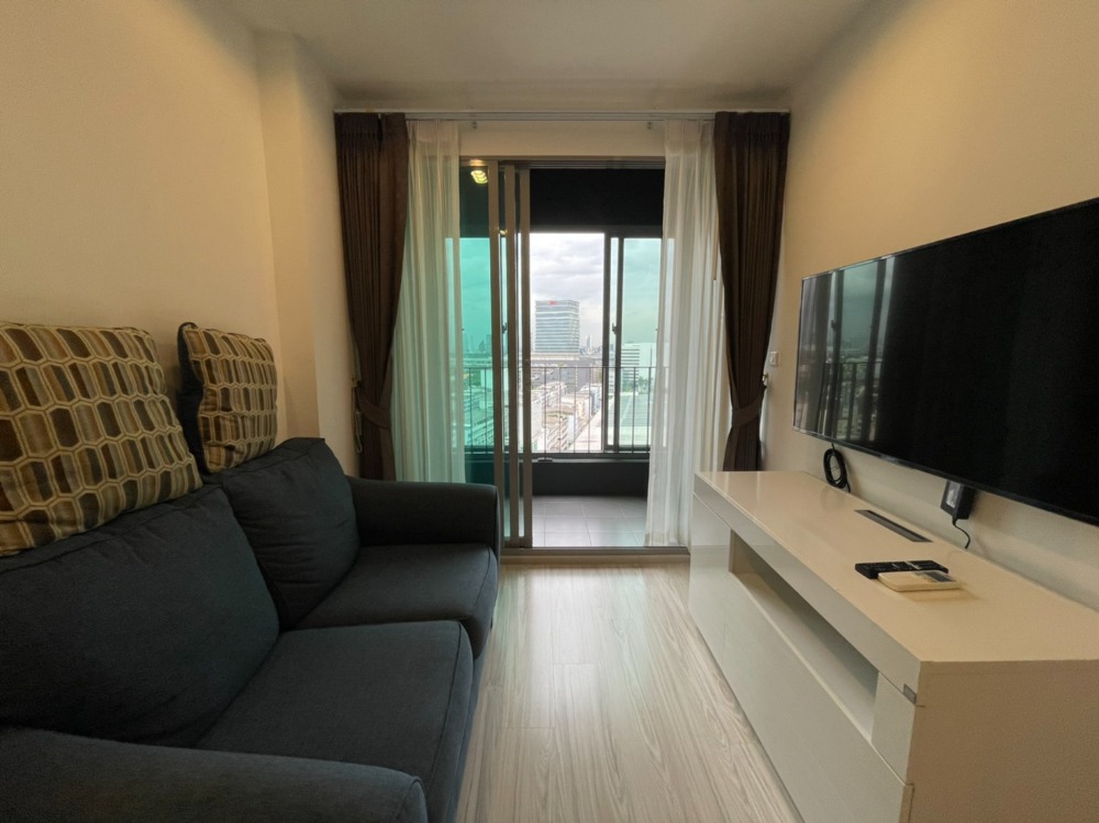ให้เช่าคอนโดบางซื่อ วงศ์สว่าง เตาปูน : For Rent Ideo​ Mobi​ Bangsue Grand​ Interchange​ From MRT Taopoon 300 M.