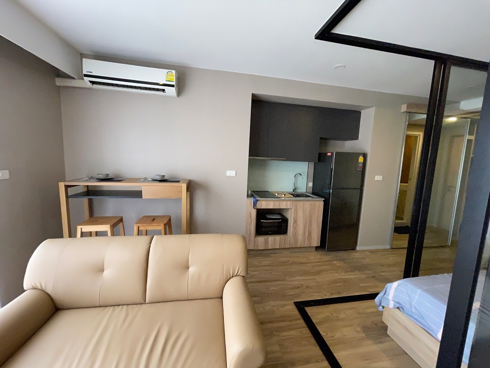 For RentCondoSathorn, Narathiwat : [ให้เช่า] ลดราคาเฉพาะเดือนนี้ Blossom Condo @ Sathorn-Charoenrat