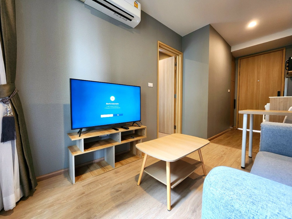 ให้เช่าคอนโดวงเวียนใหญ่ เจริญนคร : สถานะตามภาพปก**ห้องว่างครับผม มีเครื่องซักผ้า แอร์ 2 ตัว!! ห้องริมด้วย! The Most อิสรภาพ**  วิวสระน้ำ พร้อมอยู่ ใกล้ศิริราชที่สุด SN517.56