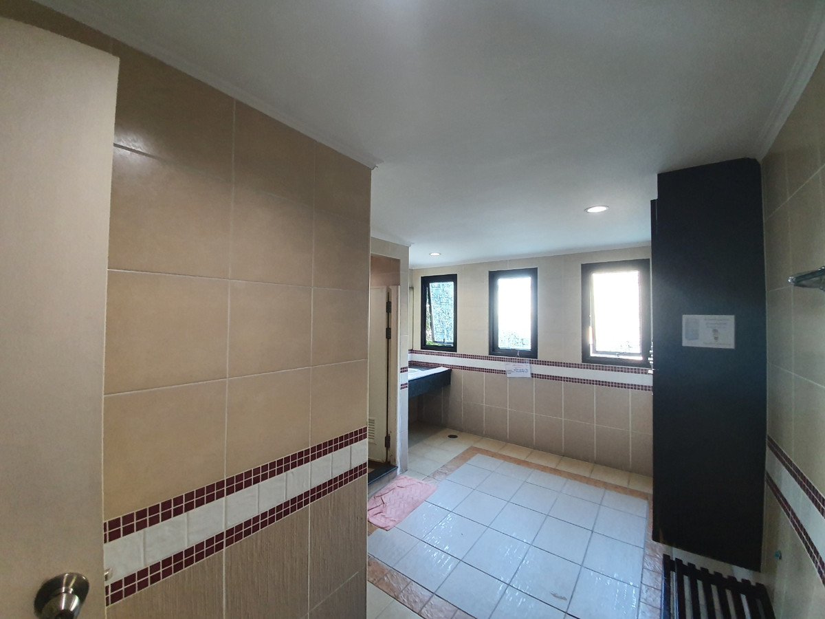 ให้เช่าคอนโดปิ่นเกล้า จรัญสนิทวงศ์ : สถานะตามภาพปก รีโรเวทใหม่**ห้องว่างนะครับผม ห้องหายาก เก๋าทำเล ทิศเหนือ** ให้เช่า ลุมพินี เพลส ปิ่นเกล้า 1 ห้องนอน ชั้นบนสุด 45 ตรม. ห้องสวยแต่งพร้อมอยู่ **SN203.4