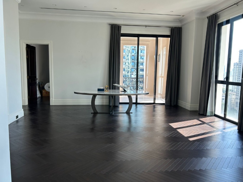 ขายคอนโดวิทยุ ชิดลม หลังสวน : Sell by Owner! 12A fl. Park view