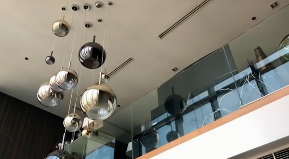 For SaleCondoWongwianyai, Charoennakor : 📢👇For sale 3 bedrooms duplex, rare items, luxury condo by the river , huge space and huge river view , near Icon Siam, Private Gym and Spa (Canadian wood jacuzzi), sell with furniture by Fendi, Ralph Lauren
