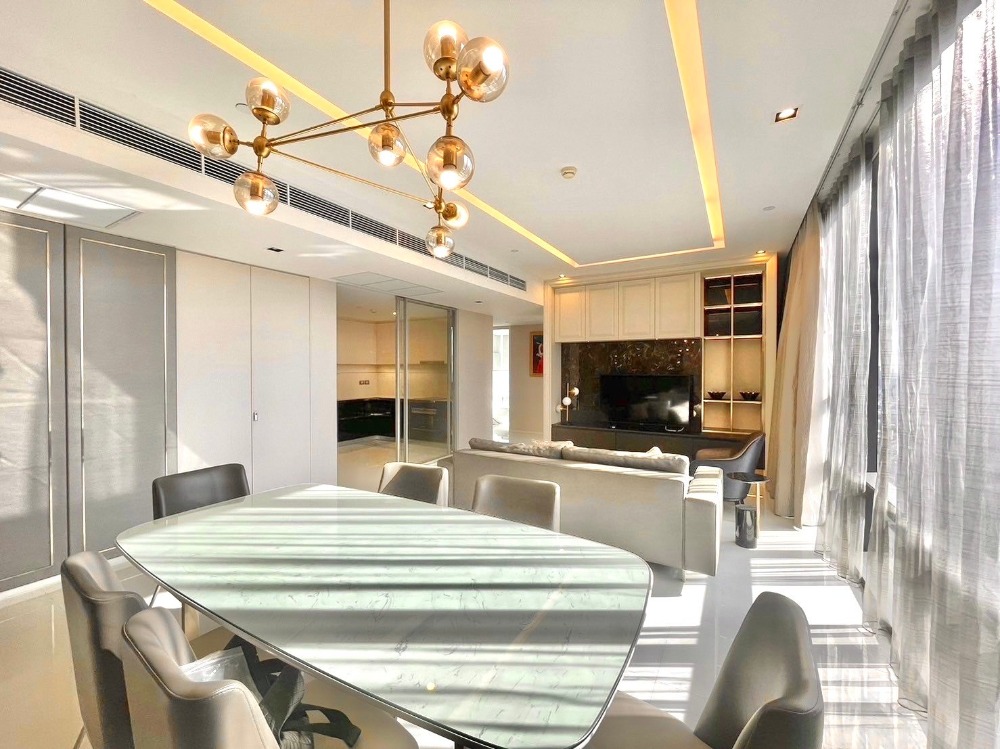 For RentCondoSathorn, Narathiwat : The Bangkok Sathorn (For rent - sale) 2 Bed 2 Bath area 125 sqm Rent 130,000 / month., sale 40 MB*