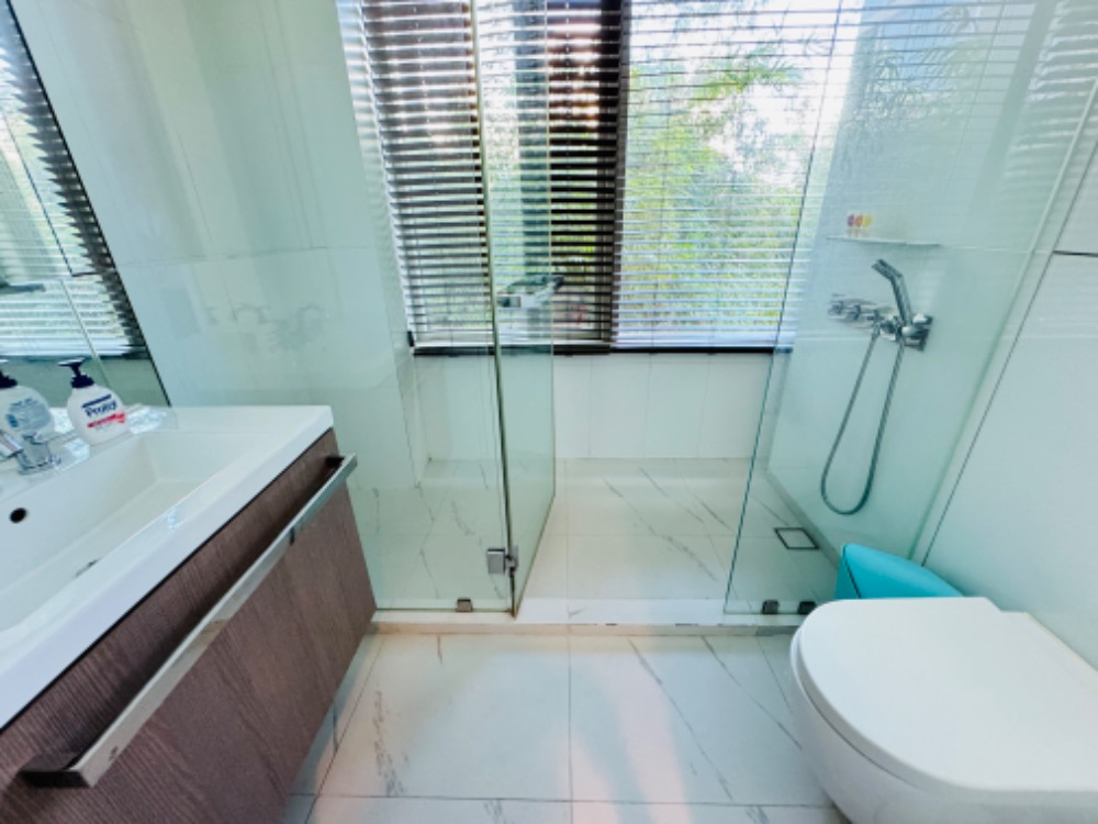 ขายคอนโดวิทยุ ชิดลม หลังสวน : 🔥🔥FOR SALE Fully Furnished : 𝟏𝟖𝟓 𝐑𝐀𝐉𝐀𝐃𝐀𝐌𝐑𝐈 , Size 𝟏𝟎𝟏.𝟎𝟓𝐬𝐪𝐦. 𝟐 Bedroom Price 𝟑𝟔.𝟕𝟔 𝐌𝐁 ติดต่อคุณณัฐ 𝟎𝟗𝟓𝟗𝟒𝟏𝟓𝟗𝟗𝟗