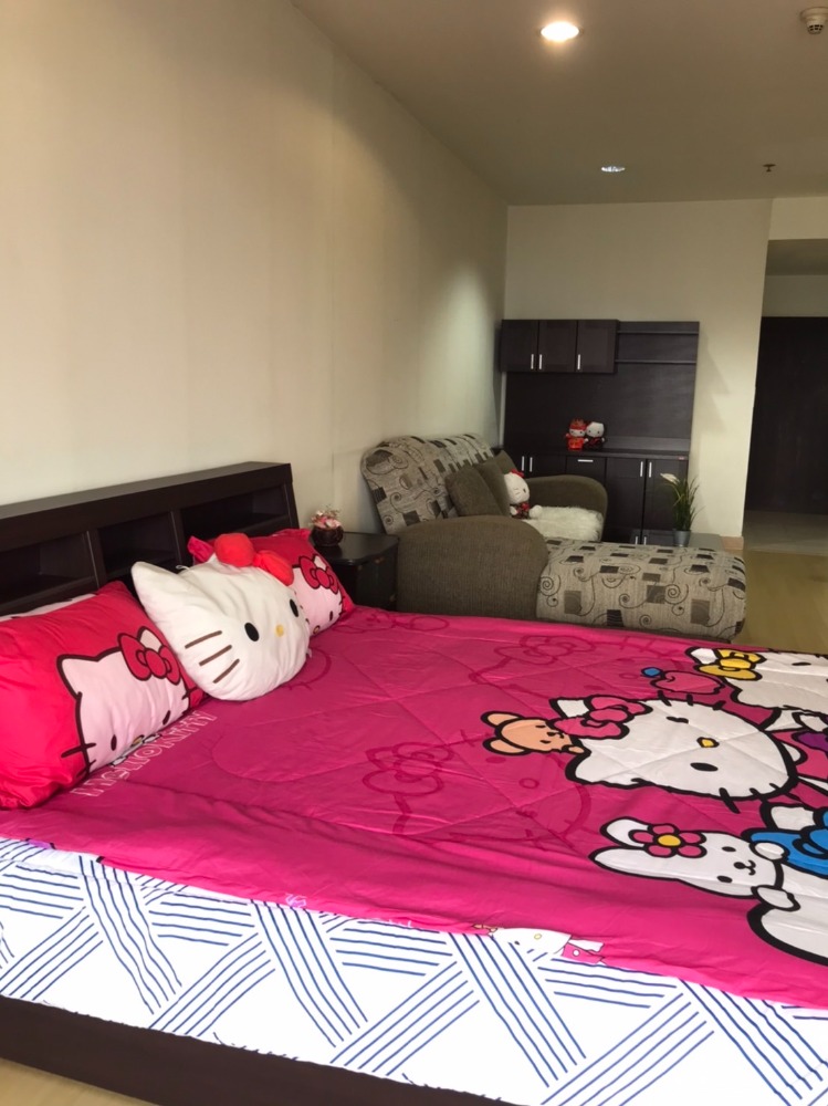 For RentCondoRatchathewi,Phayathai : The Platinum【𝐑𝐄𝐍𝐓】🔥 Studio room, a lot of fir, complete, large sofa, magnificent location! 🔥 Contact Line ID: @hacondo