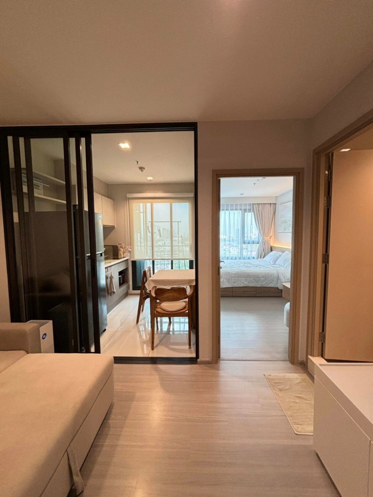 For RentCondoThaphra, Talat Phlu, Wutthakat : Condo for rent, Life Sathorn Sierra, 32 sq m., 1 Bed, near BTS Talat Phlu, beautiful room, fully furnished, beautiful, open view.