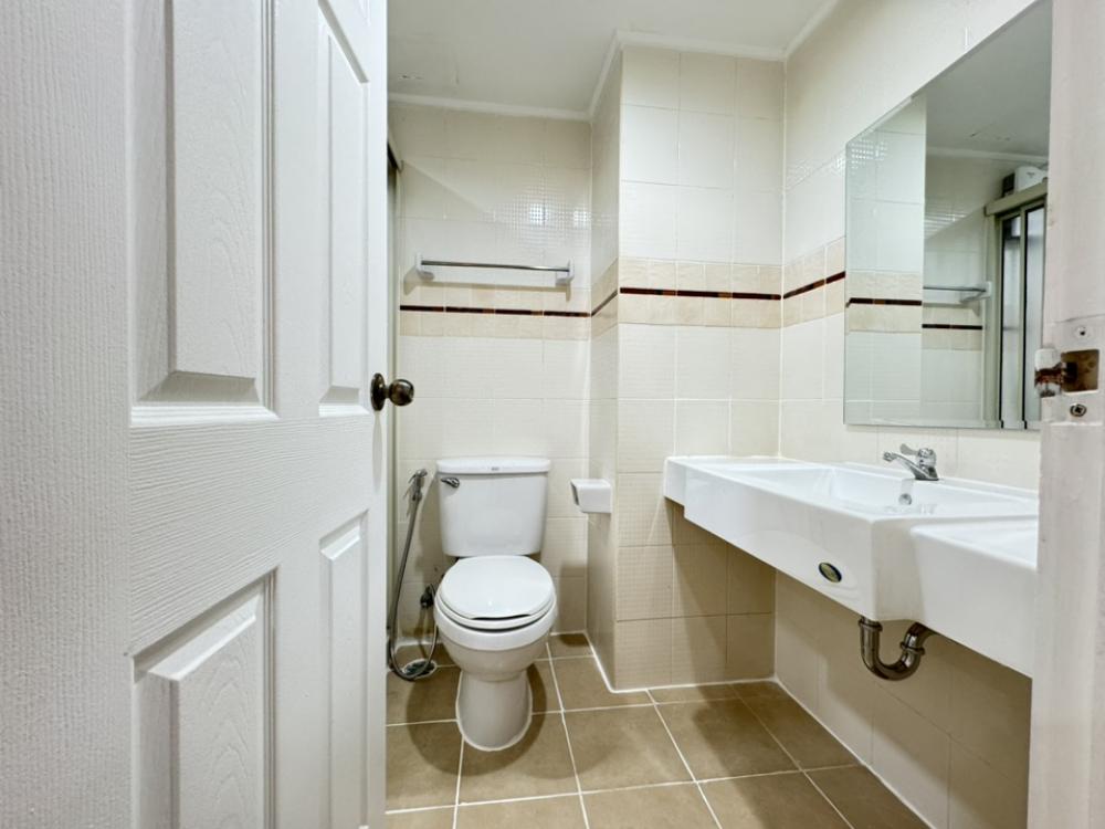 ขายคอนโดลาดพร้าว101 แฮปปี้แลนด์ : 🏙โครงการที่ขายดีที่สุด ตอนนี้ 🔥🔥"LPN ลาดพร้าว111" ใกล้รถไฟฟ้า ใกล้เดอะมอลล์บางกะปิ ใกล้ทุกอย่าง‼️‼️‼️