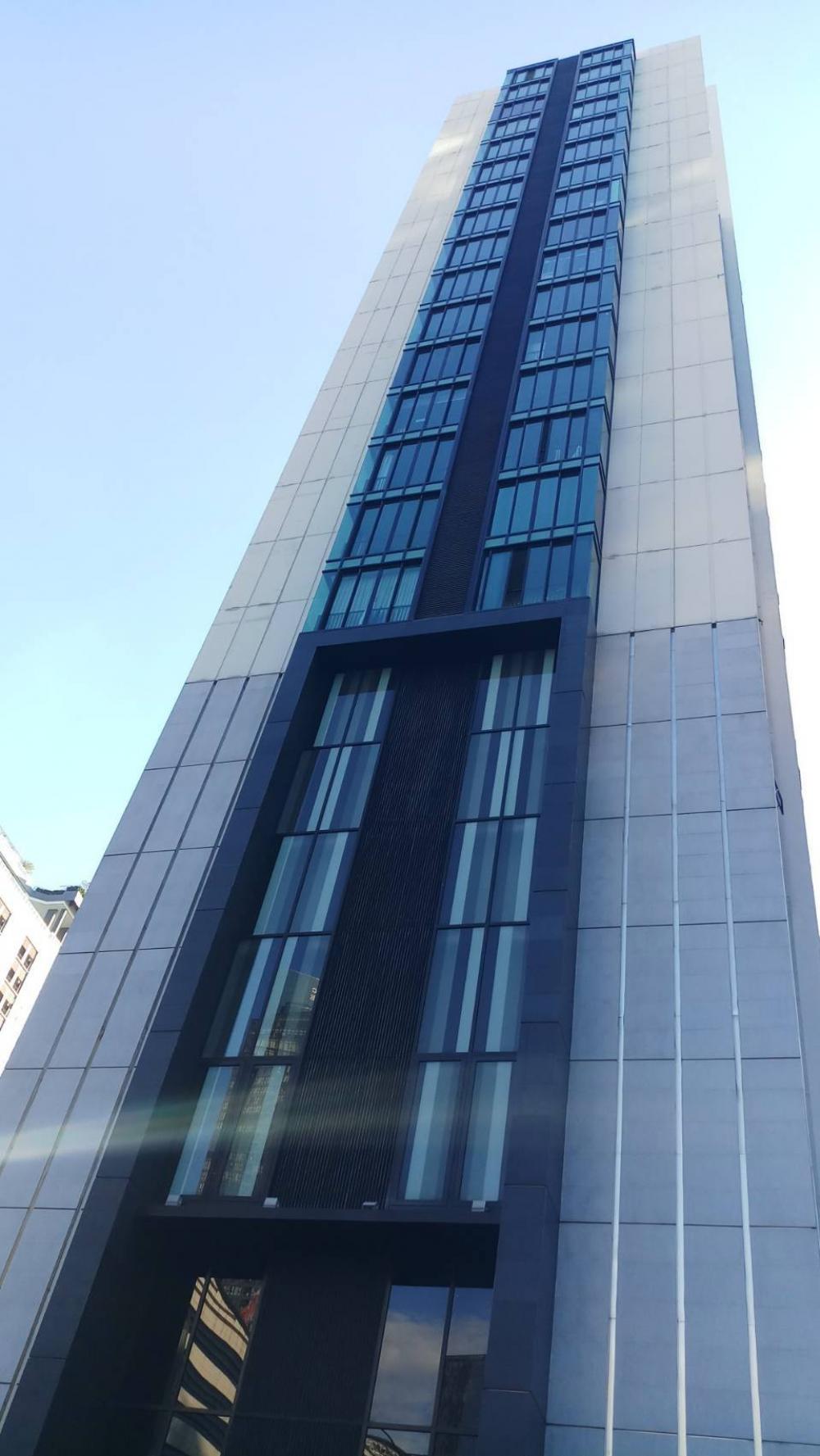 ขายคอนโดพระราม 9 เพชรบุรีตัดใหม่ RCA : Condolette Midst Rama9 For Sale 21.99 sq m., 9th floor, beautiful, luxurious, with furniture, balcony, unblock view