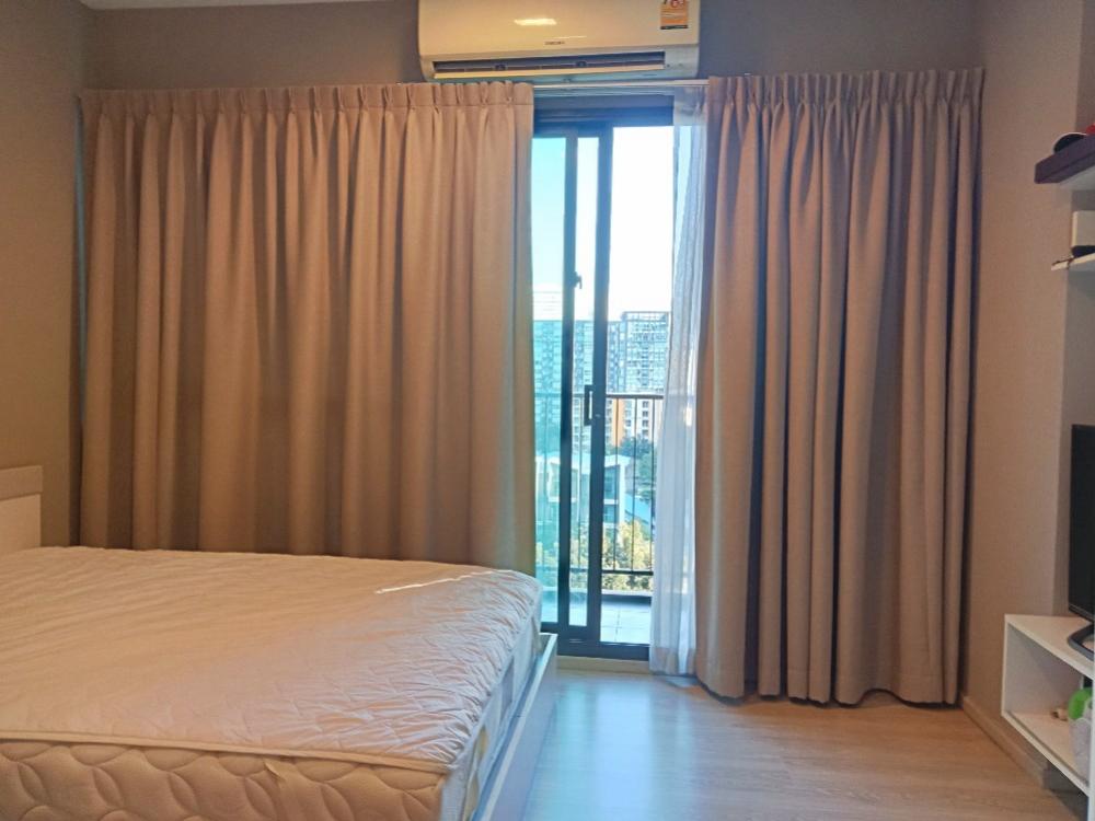 ขายคอนโดพระราม 9 เพชรบุรีตัดใหม่ RCA : Condolette Midst Rama9 For Sale 21.99 sq m., 9th floor, beautiful, luxurious, with furniture, balcony, unblock view