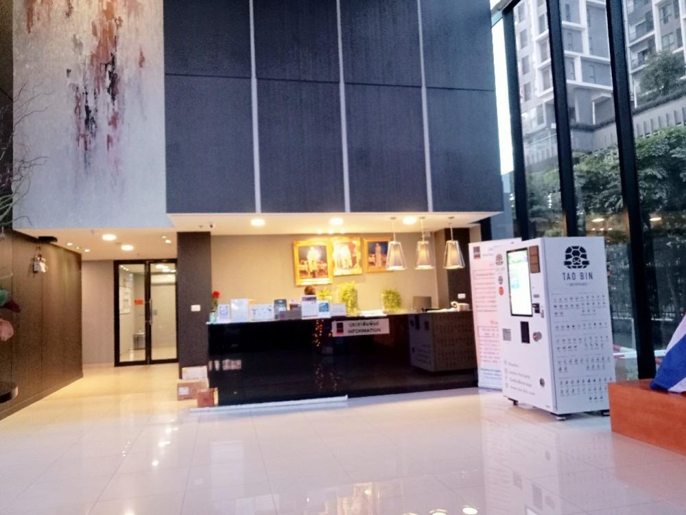 ขายคอนโดพระราม 9 เพชรบุรีตัดใหม่ RCA : Condolette Midst Rama9 For Sale 21.99 sq m., 9th floor, beautiful, luxurious, with furniture, balcony, unblock view