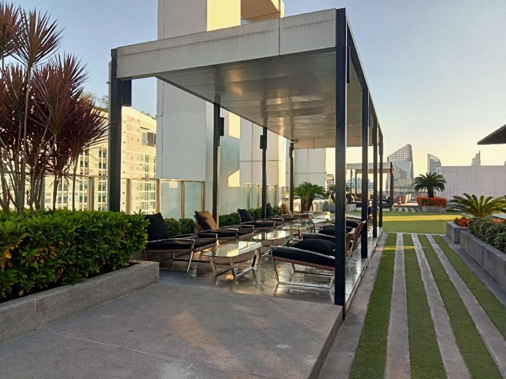 ขายคอนโดพระราม 9 เพชรบุรีตัดใหม่ RCA : Condolette Midst Rama9 For Sale 21.99 sq m., 9th floor, beautiful, luxurious, with furniture, balcony, unblock view