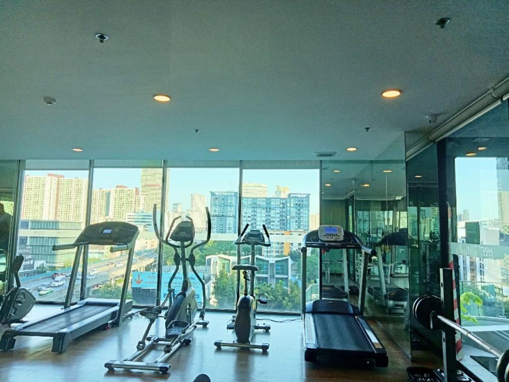 ขายคอนโดพระราม 9 เพชรบุรีตัดใหม่ RCA : Condolette Midst Rama9 For Sale 21.99 sq m., 9th floor, beautiful, luxurious, with furniture, balcony, unblock view