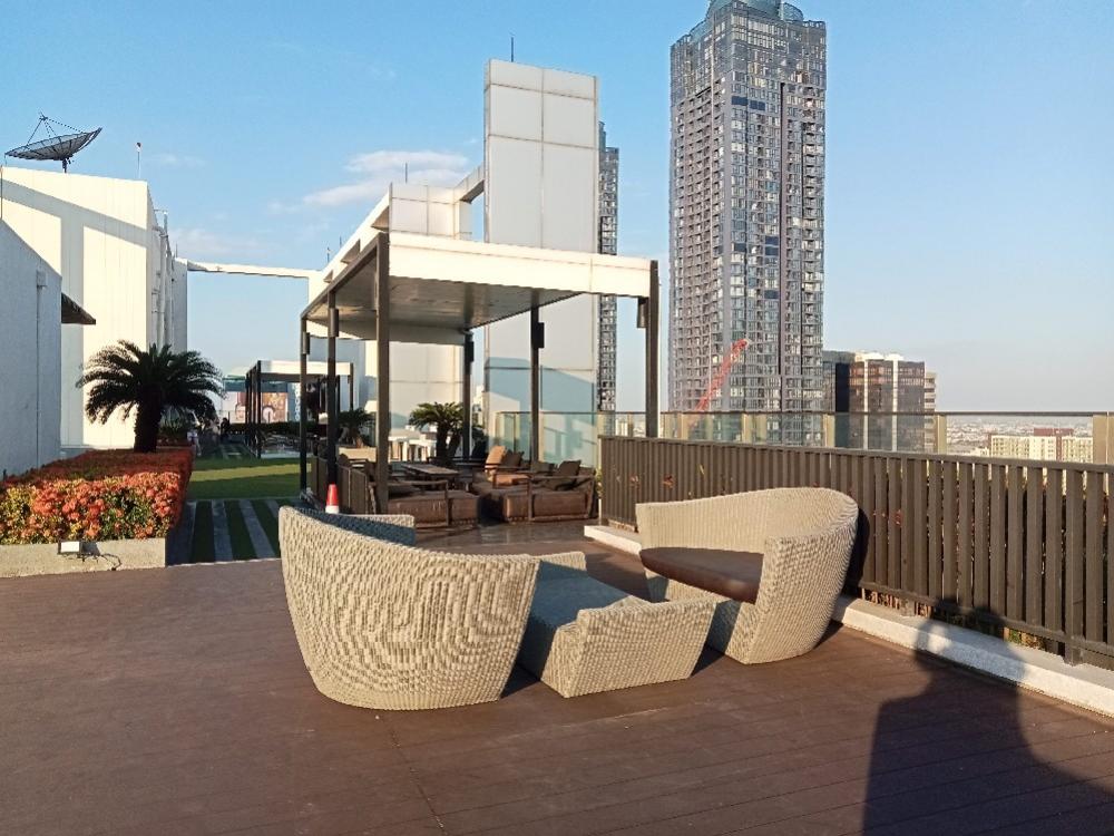 ขายคอนโดพระราม 9 เพชรบุรีตัดใหม่ RCA : Condolette Midst Rama9 For Sale 21.99 sq m., 9th floor, beautiful, luxurious, with furniture, balcony, unblock view