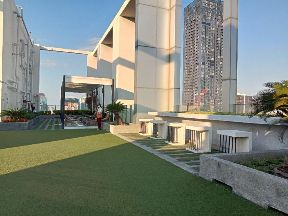 ขายคอนโดพระราม 9 เพชรบุรีตัดใหม่ RCA : Condolette Midst Rama9 For Sale 21.99 sq m., 9th floor, beautiful, luxurious, with furniture, balcony, unblock view