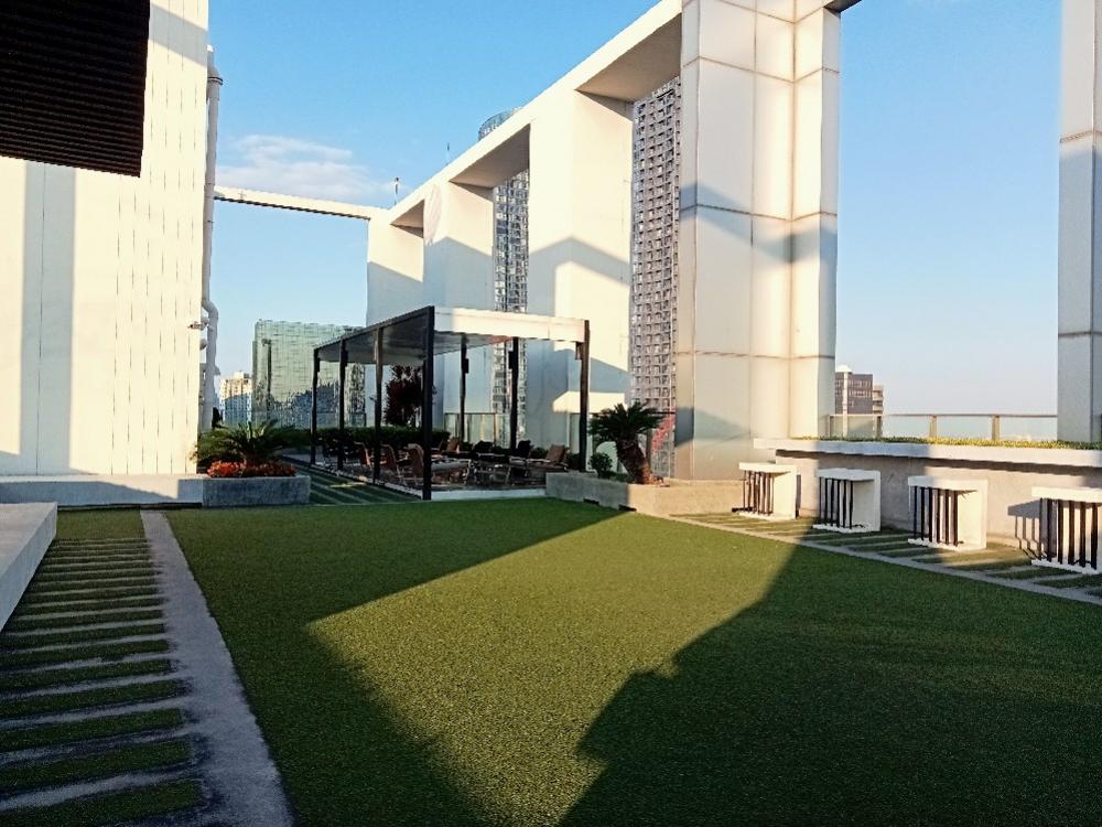 ขายคอนโดพระราม 9 เพชรบุรีตัดใหม่ RCA : Condolette Midst Rama9 For Sale 21.99 sq m., 9th floor, beautiful, luxurious, with furniture, balcony, unblock view