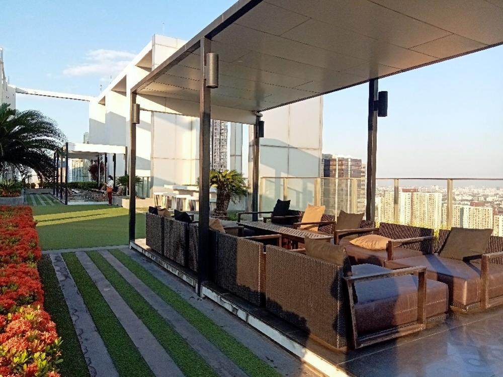 ขายคอนโดพระราม 9 เพชรบุรีตัดใหม่ RCA : Condolette Midst Rama9 For Sale 21.99 sq m., 9th floor, beautiful, luxurious, with furniture, balcony, unblock view