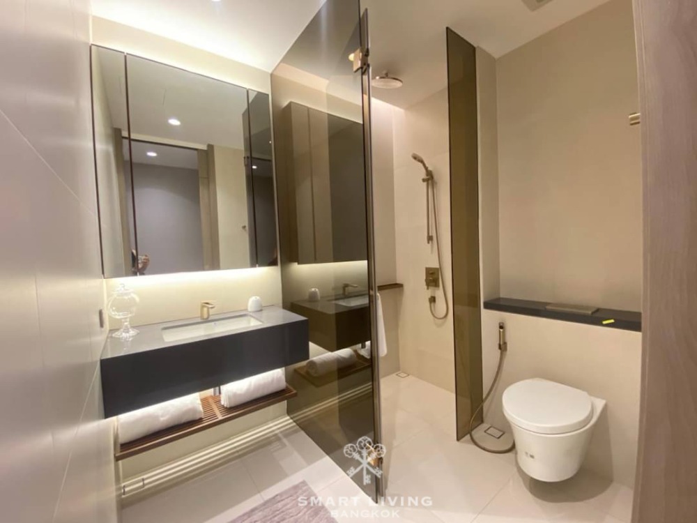ให้เช่าคอนโดสุขุมวิท อโศก ทองหล่อ : ✨ 👍ห้องใหม่ 2 ห้องนอน 2 ห้องน้ำ ที่ The Estelle Phromphong ตกแต่งด้วยการตกแต่งภายในที่หรูหรา