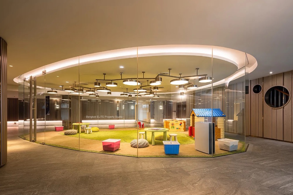 ขายคอนโดวิทยุ ชิดลม หลังสวน : 🔥🔥𝐅𝐎𝐑 𝐒𝐀𝐋𝐄 𝐅𝐮𝐥𝐥𝐲 𝐅𝐮𝐫𝐧𝐢𝐬𝐡𝐞𝐝 : 𝐌𝐚𝐠𝐧𝐨𝐥𝐢𝐚𝐬 𝐑𝐚𝐭𝐜𝐡𝐚𝐝𝐚𝐦𝐫𝐢 𝐁𝐨𝐮𝐥𝐞𝐯𝐚𝐫𝐝 , 𝐒𝐢𝐳𝐞  𝟖𝟐 𝐬𝐪𝐦. 𝟐 𝐁𝐞𝐝 𝟐 𝐁𝐚𝐭𝐡 𝐏𝐫𝐢𝐜𝐞 𝟐𝟑.𝟓𝟗 𝐌𝐁 ติดต่อคุณณัฐ 𝟎𝟗𝟓𝟗𝟒𝟏𝟓𝟗𝟗𝟗