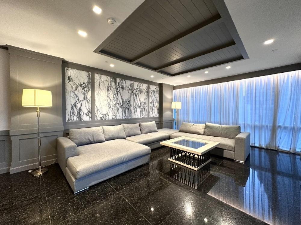 ให้เช่าคอนโดสุขุมวิท อโศก ทองหล่อ : Le Raffine suk.31For Rent ( private pool )