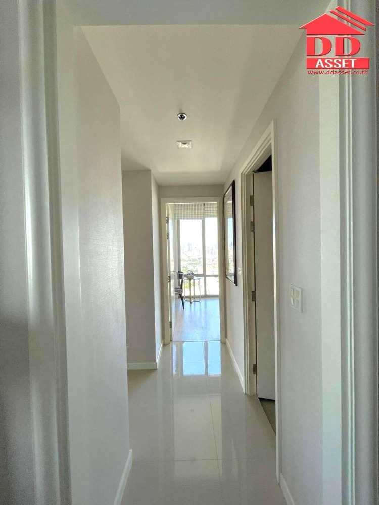 ขายคอนโดพระราม 3 สาธุประดิษฐ์ : ขายคอนโดหรู สตาร์วิว พระราม3 (Srarview Rama3)  เป็นห้องตัวอย่าง มีลิฟท์ส่วนตัว รหัส C8041