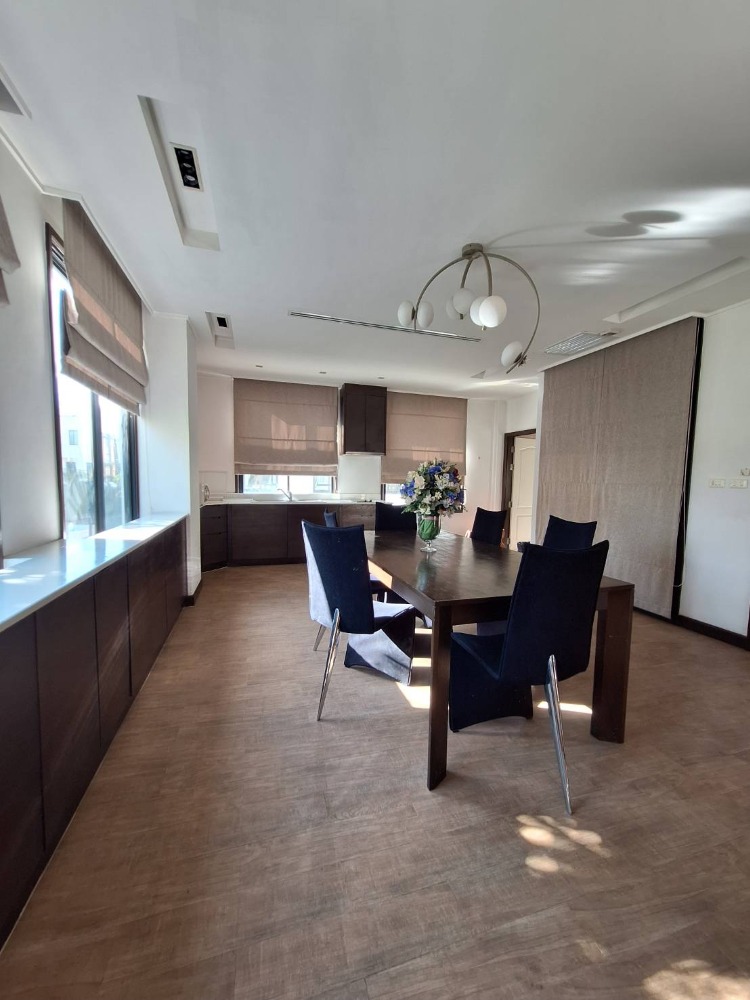 ให้เช่าโฮมออฟฟิศบางนา แบริ่ง ลาซาล : เช่า Home Office 4 ชั้น บางนา กม.2 กลางกรุงออฟฟิศ พาร์ค