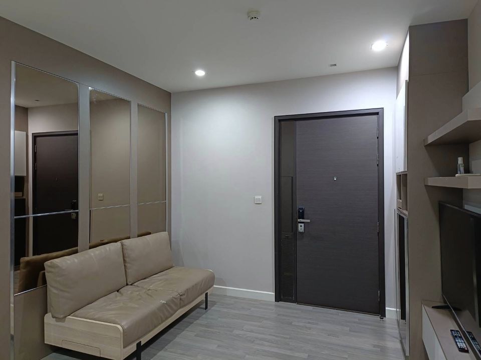 ขายคอนโดสยาม จุฬา สามย่าน : The Room Rama 4【𝐒𝐄𝐋𝐋】🔥ห้องกว้าง พื้นที่เยอะ สไตล์มินิมอล เครื่องใช้ครบถึงใจ ชั้นสูง พร้อมเข้าอยู่🔥 ติดต่อไลน์ไอดี: @hacondo