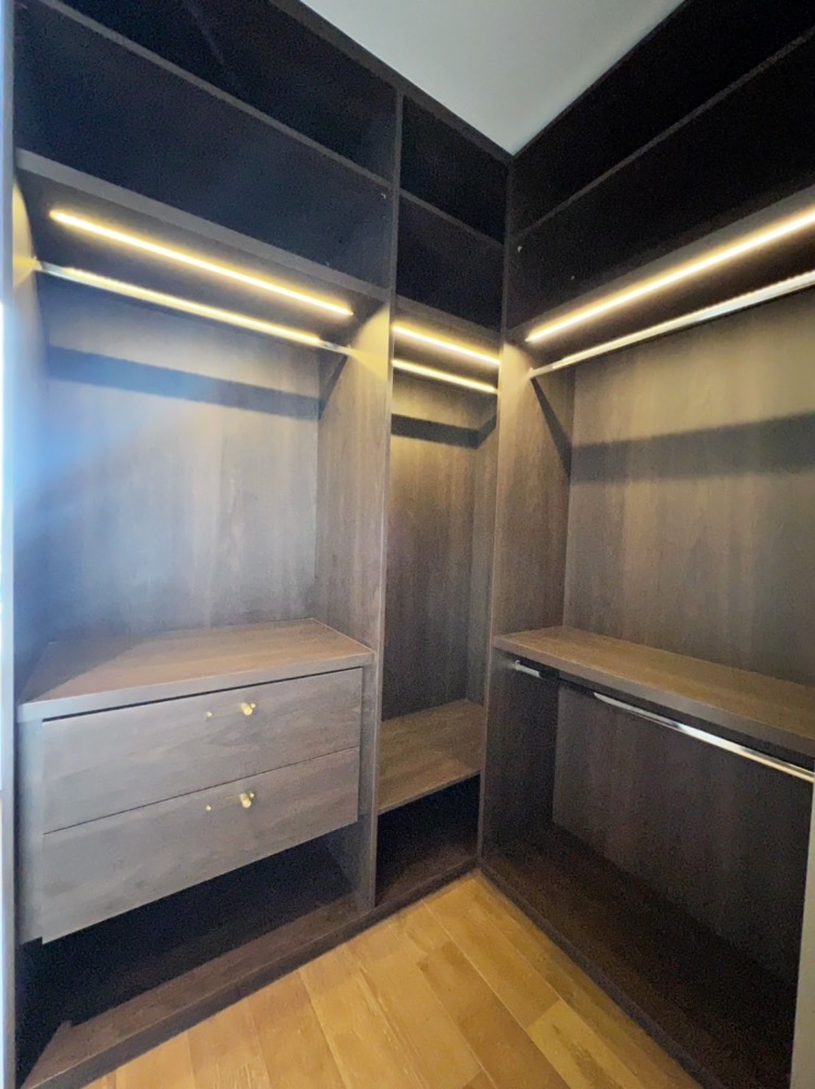 For SaleCondoSukhumvit, Asoke, Thonglor : 🔥🔥FOR SALE : Fully Furnished 𝐊𝐫𝐚𝐚𝐦 𝐒𝐮𝐤𝐡𝐮𝐦𝐯𝐢𝐭 𝟐𝟔  Size 𝟔𝟎.𝟒𝟗 𝐬𝐪𝐦. 𝟏 Bed 𝟏 Bath Price  𝟐𝟏.𝟐 𝐌𝐁