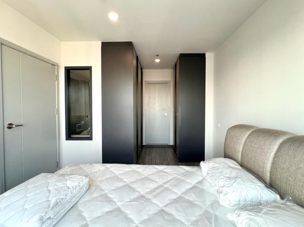 For RentCondoSiam Paragon ,Chulalongkorn,Samyan : Ideo Chula - Samyan【𝐑𝐄𝐍𝐓】🔥 Modern room, beautiful decoration, complete furniture View in the city center Near MRT Sam Yan 🔥 Contact Line ID: @hacondo