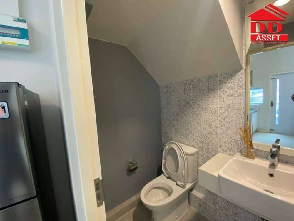 For SaleTownhomeSamut Prakan,Samrong : 2-story townhome for sale, Indy 3 Bangna Village, km.7 (Indy 3 Bangna-km.7, Soi Ratchawinit Bang Kaeo (Sold with tenant) Code T8014