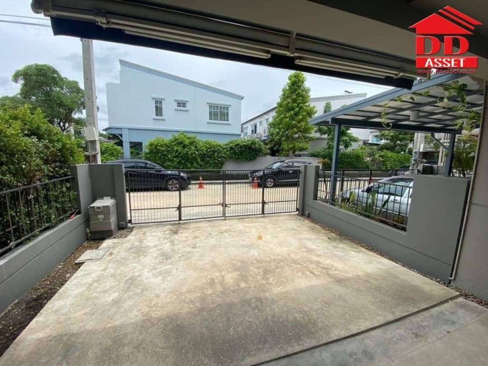 For SaleTownhomeSamut Prakan,Samrong : 2-story townhome for sale, Indy 3 Bangna Village, km.7 (Indy 3 Bangna-km.7, Soi Ratchawinit Bang Kaeo (Sold with tenant) Code T8014