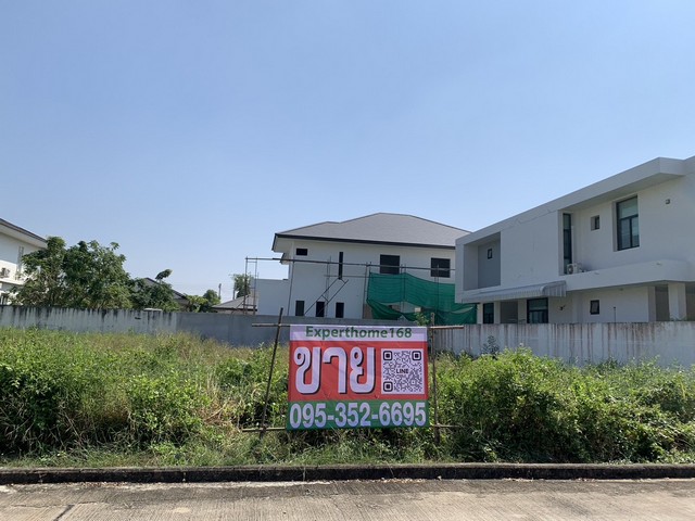 For SaleLandMahachai Samut Sakhon : L1004 Land for sale, filled in and ready to build a house #Mahachai Village, Muang Thong, prime location, good community, beautiful plot