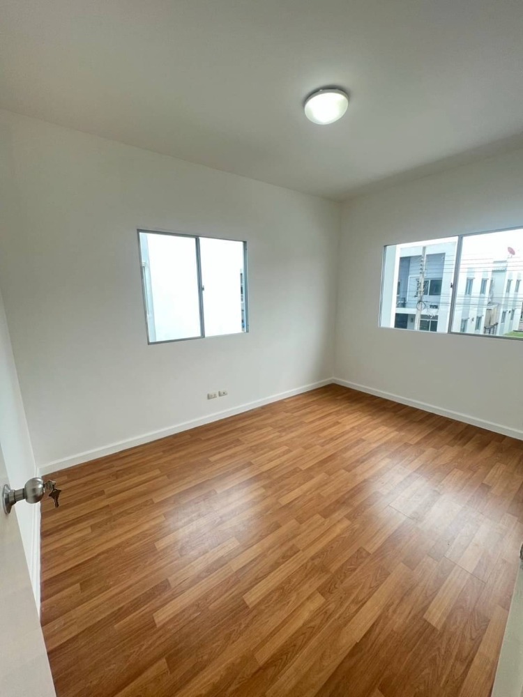 For SaleTownhomeRama 2, Bang Khun Thian : 2-story townhome for sale, Habitown Nest Thakham, Rama 2 (Habitown Nest Thakham - Rama2), corner unit, code T8015.