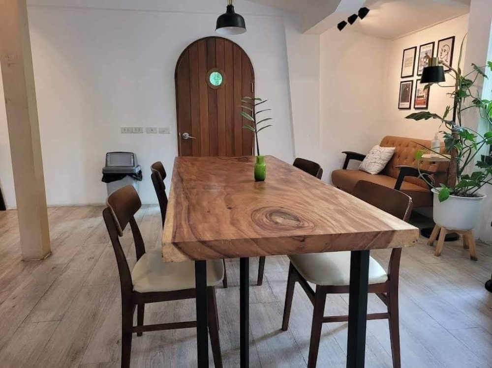 ให้เช่าบ้านอารีย์ อนุสาวรีย์ : บ้านเดี่ยว ย่าน สะพานความ อารีย์  : ใกล้ BTS สะพานควาย / เหมาะทำร้านอาหาร,