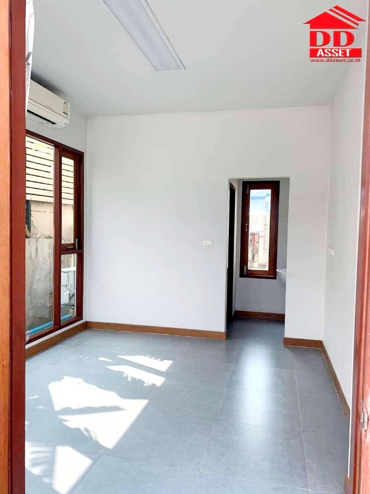 For SaleTownhomeRama 2, Bang Khun Thian : 3-story detached house for sale, Soi Bang Kradi 1, Bang Khun Thian, self-built house, code H8015