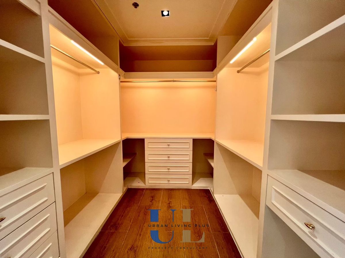 For RentCondoSathorn, Narathiwat : (UL2312221) Tel/Line 096-2479369 , RARE ITEM !! For Rent The Met Sathorn Condo, 3 bedrooms, 4 bathrooms + 1 maidroom🧹 197 Sq.M. High floor💥💥