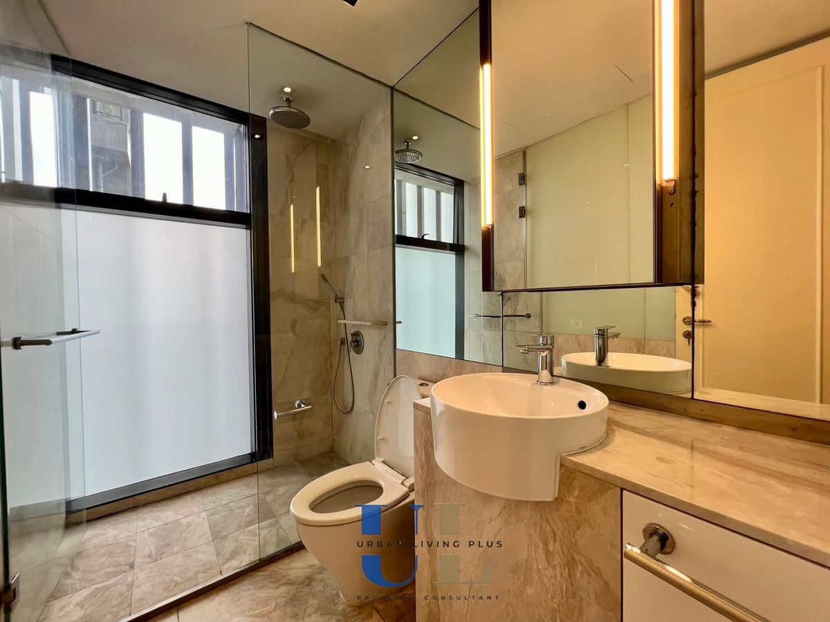 For RentCondoSathorn, Narathiwat : (UL2312221) Tel/Line 096-2479369 , RARE ITEM !! For Rent The Met Sathorn Condo, 3 bedrooms, 4 bathrooms + 1 maidroom🧹 197 Sq.M. High floor💥💥