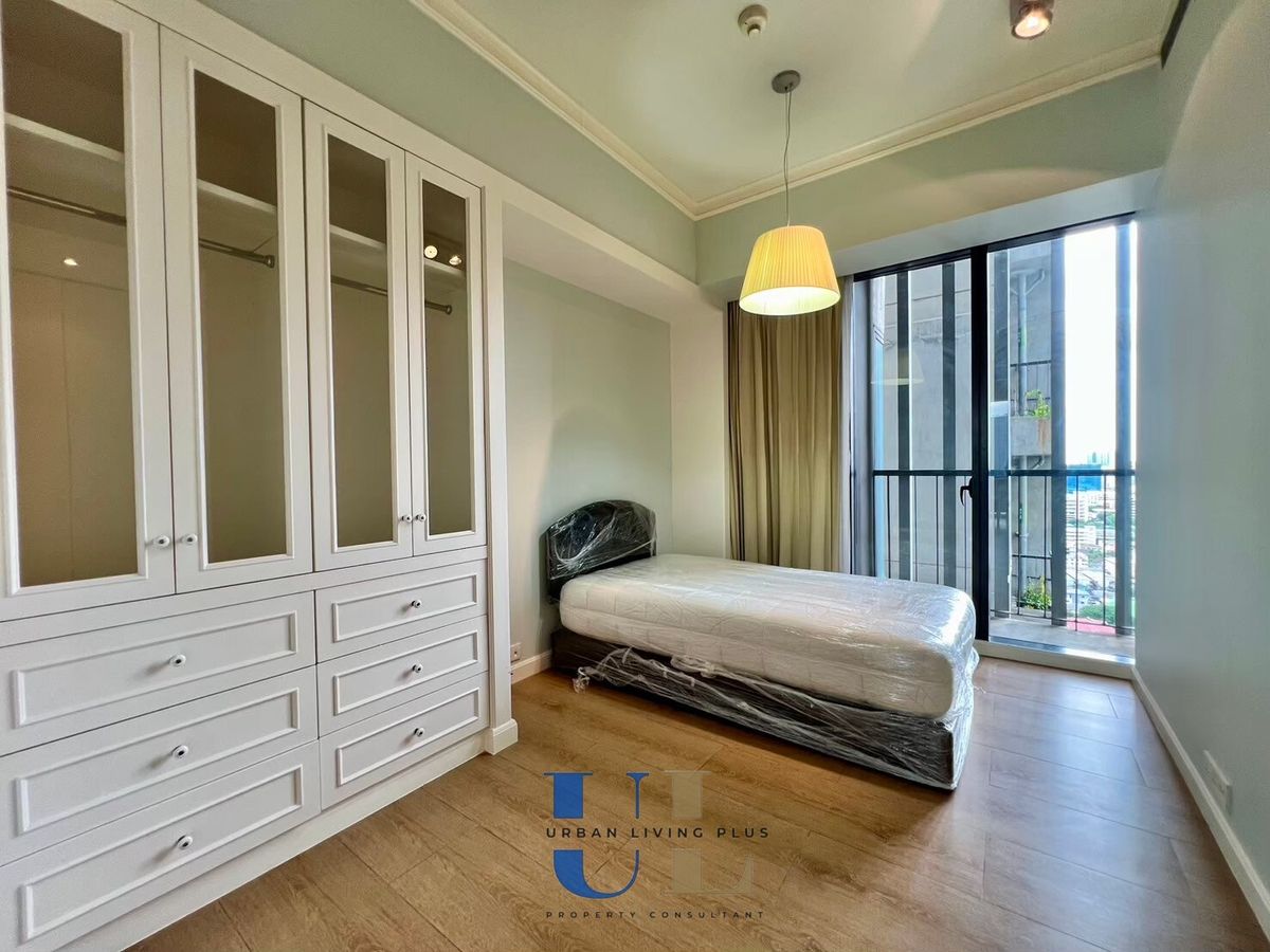 For RentCondoSathorn, Narathiwat : (UL2312221) Tel/Line 096-2479369 , RARE ITEM !! For Rent The Met Sathorn Condo, 3 bedrooms, 4 bathrooms + 1 maidroom🧹 197 Sq.M. High floor💥💥